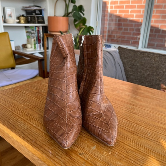 SOLD - Dolce Vita leather faux croc print boots, women’s size 8 - Picture 2 of 5